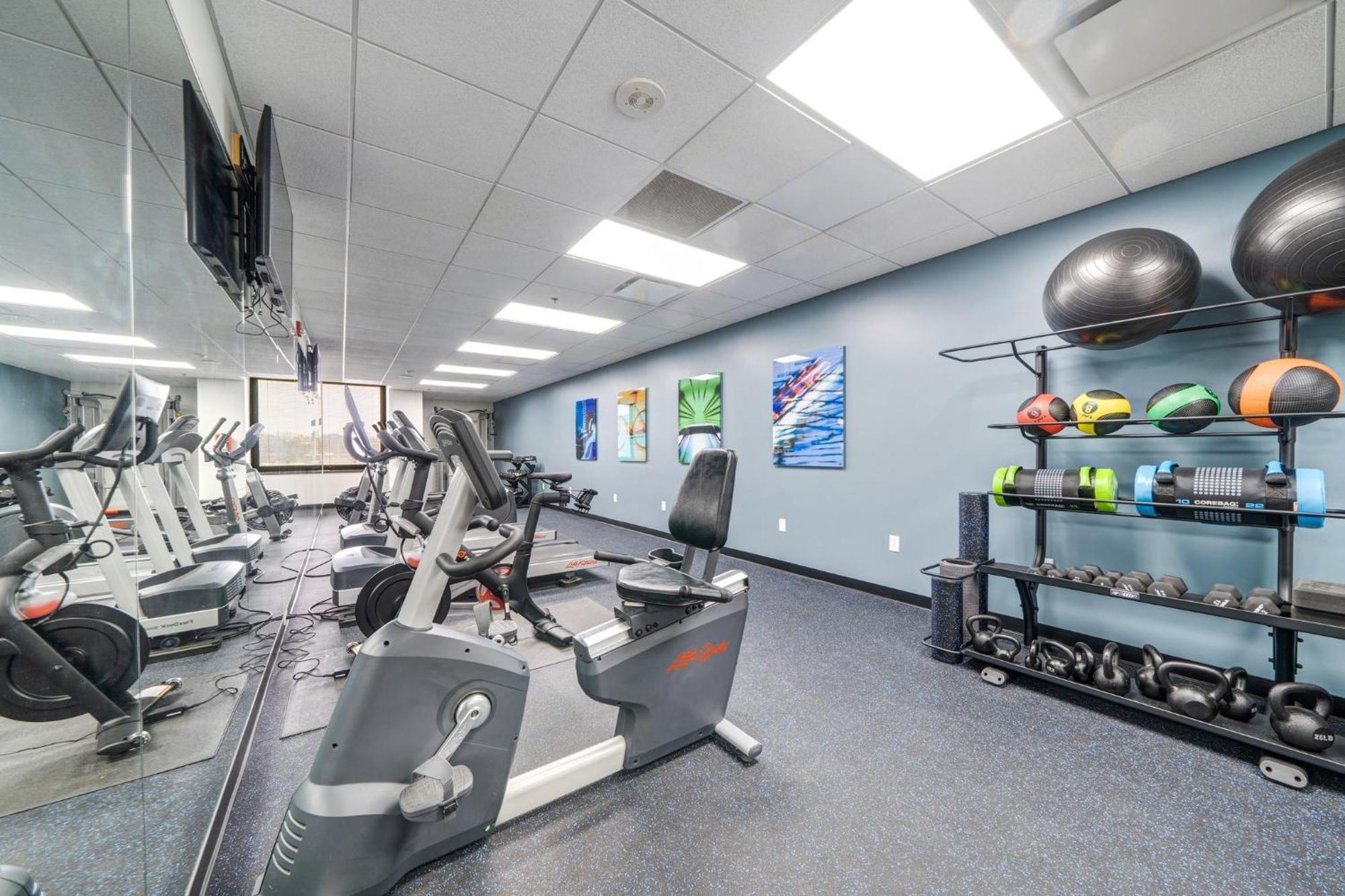 Апартаменты Vibrant Luxury Prime Location 24-7 Onsite Parking Gym Lounge Питтсбург Экстерьер фото